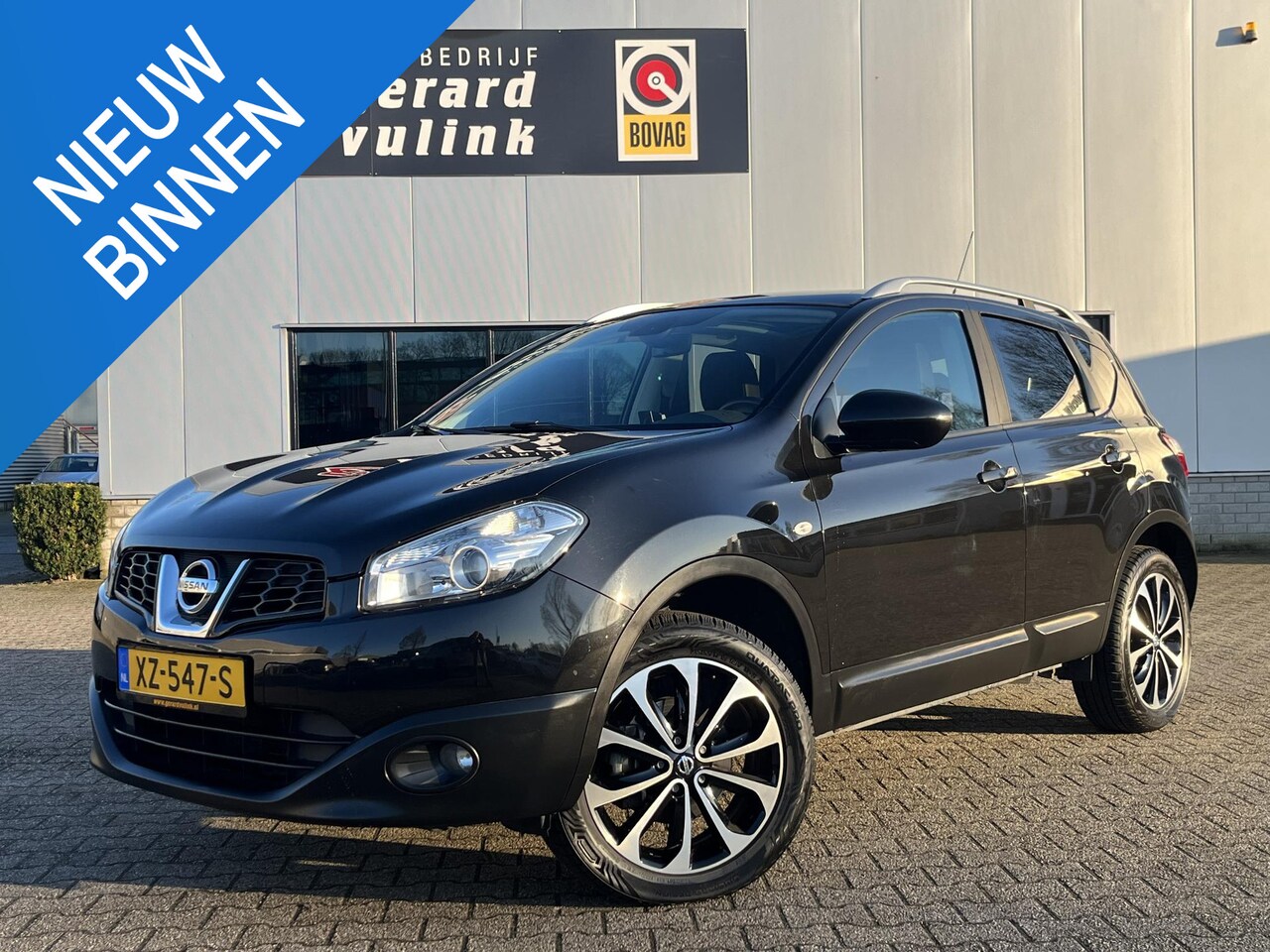 Nissan Qashqai - 2.0 AUTOMAAT PANO NAV CAMERA TREKHAAK - AutoWereld.nl