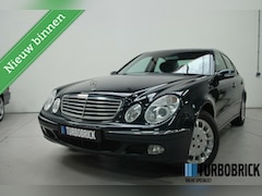 Mercedes-Benz E-klasse - 240 Elegance Automaat | Climate | Cruise | YOUNGTIMER