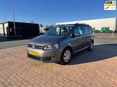 Volkswagen Touran - 1.4 TSI Comfortline AUT / Trekhaak / Cruise / Clima / navigatie