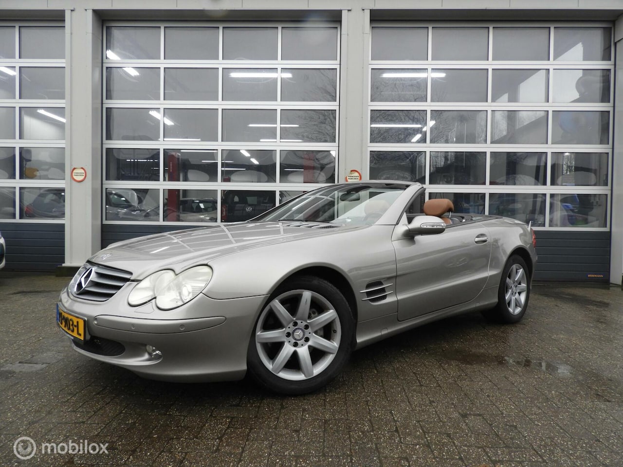 Mercedes-Benz SL-klasse Cabrio - 350 Liefhebbersauto - AutoWereld.nl