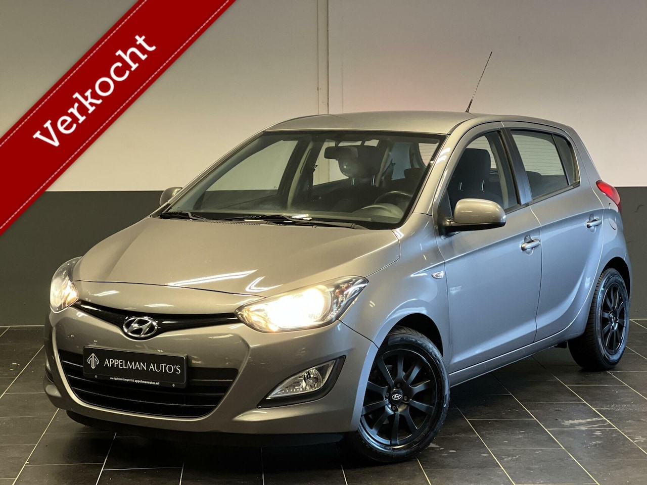 Hyundai i20 - 1.2i Business Edition | Cruise Controle | Airco | APK | - AutoWereld.nl