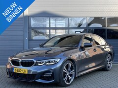 BMW 3-serie - 330I HIGH EXECUTIVE I M SPORT I RONDOMZICHT CAMERA I ADAPTIVE CRUISE CONTROL I 35.749KM