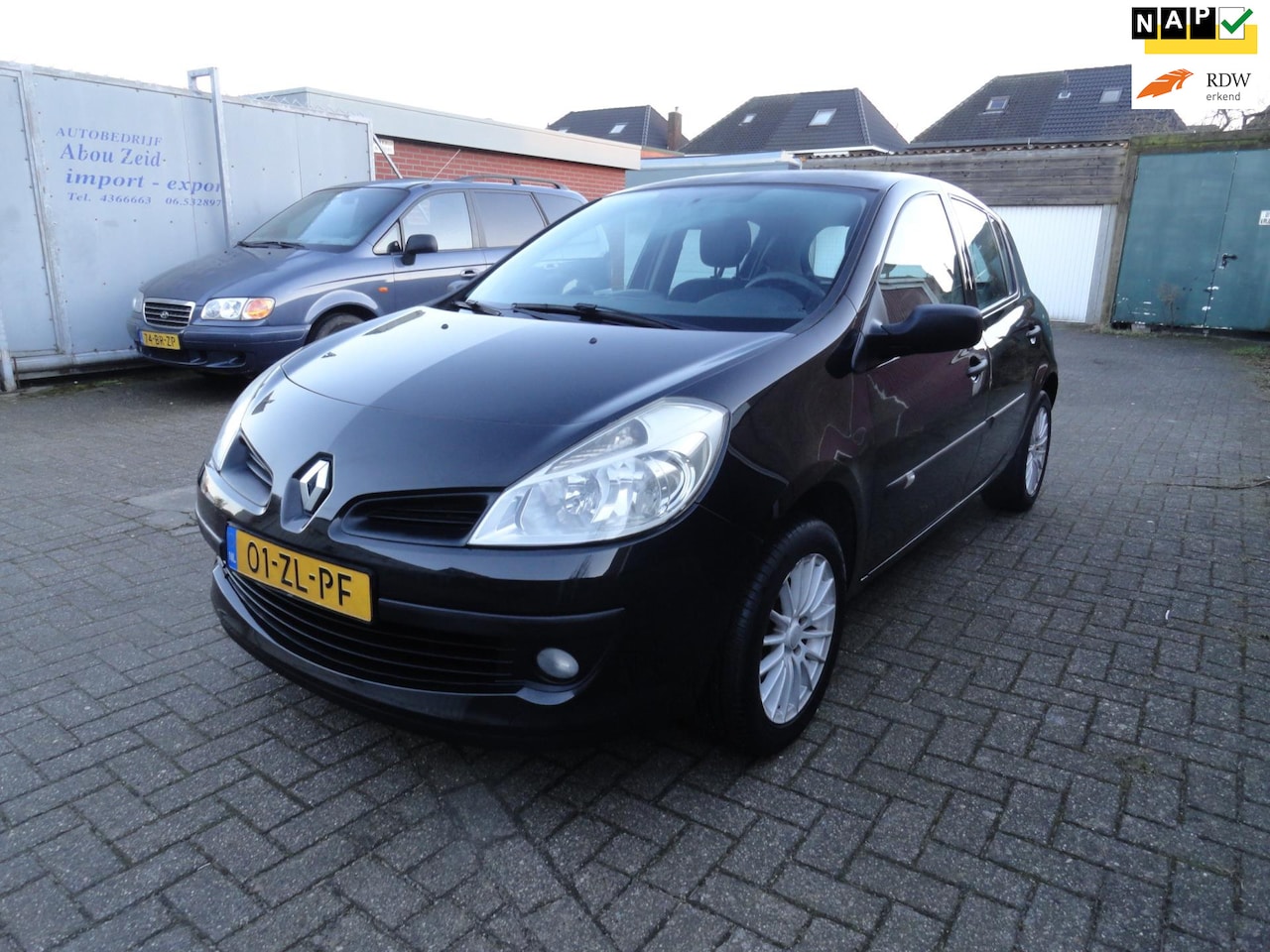 Renault Clio - 1.2-16V Special Line 1.2-16V Special Line (KM 209305 NAP AIRCO) - AutoWereld.nl