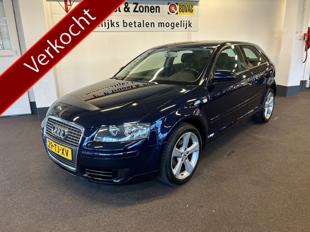 Audi A3 Sportback - 1.6 Attraction Pro Line Business | Cruise control | Multimediascherm | Climate control | L - AutoWereld.nl