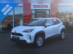 Toyota Yaris Cross - 1.5 HYBRID DYNAMIC APPLE/ANDROID ELEK. ACHTERKLEP. KEYLESS ENTRY NAVI STUUR/STOEL VERWARM