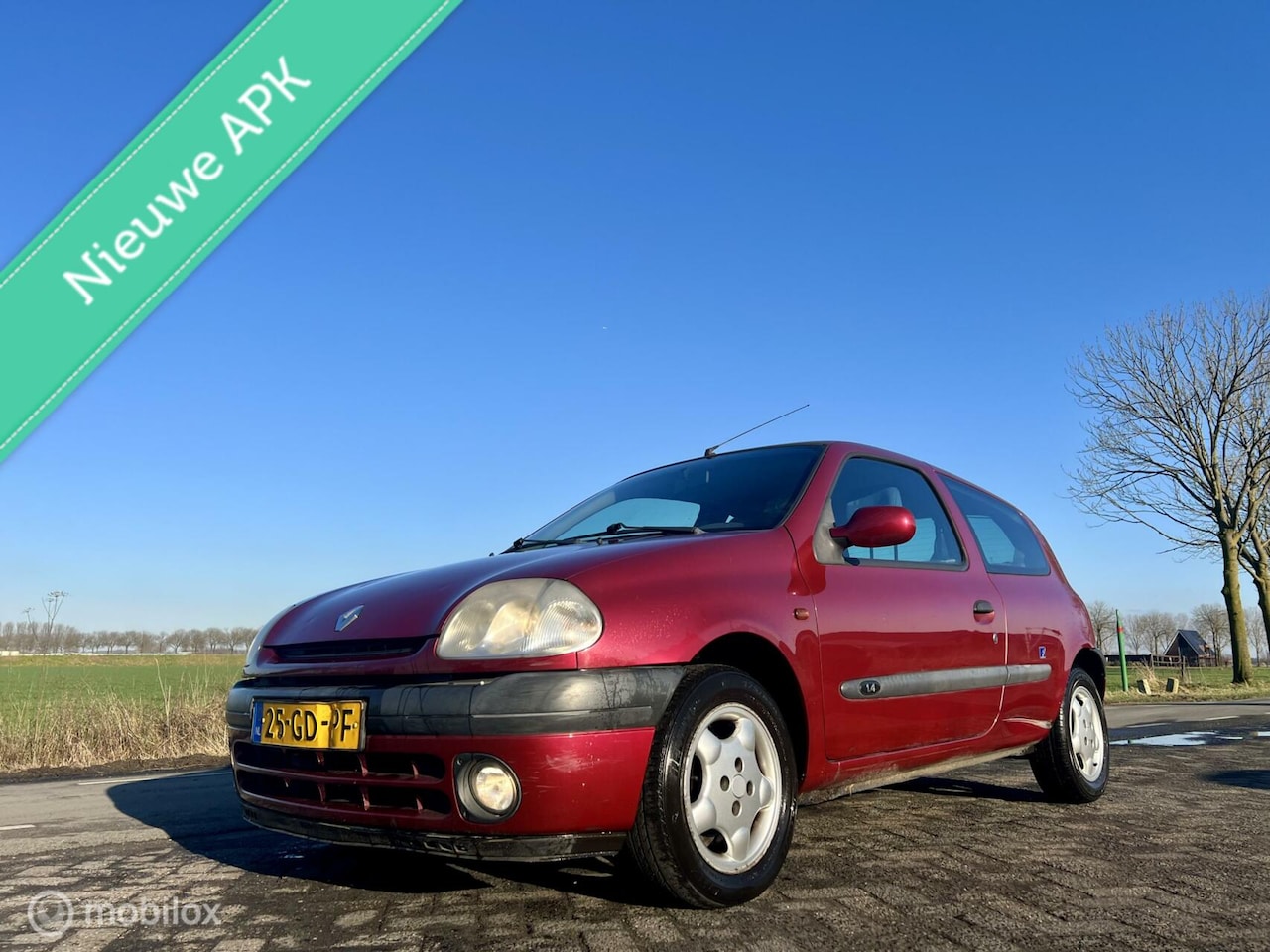 Renault Clio - 1.4 MTV 1.4 MTV, 150.000 km NAP, APK Feb 2026, Zuinig - AutoWereld.nl