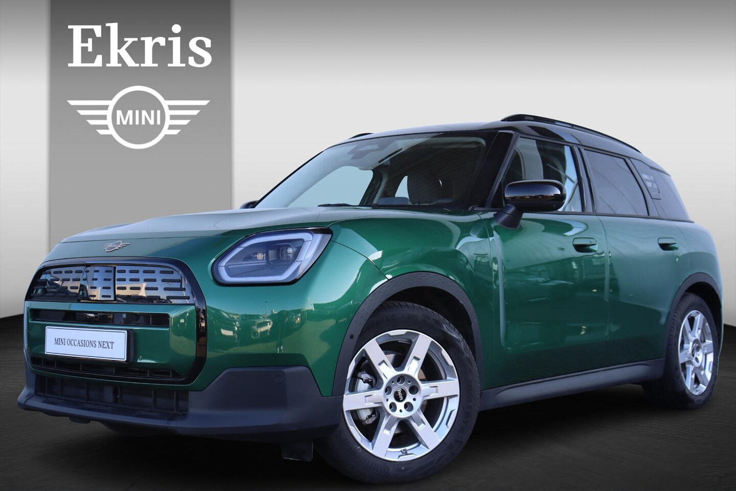 MINI Countryman - Mini E Classic XS 66.5 kWh Mini Mini Countryman E Classic 66.5 kWh Pakket L / Stoelverwarm - AutoWereld.nl