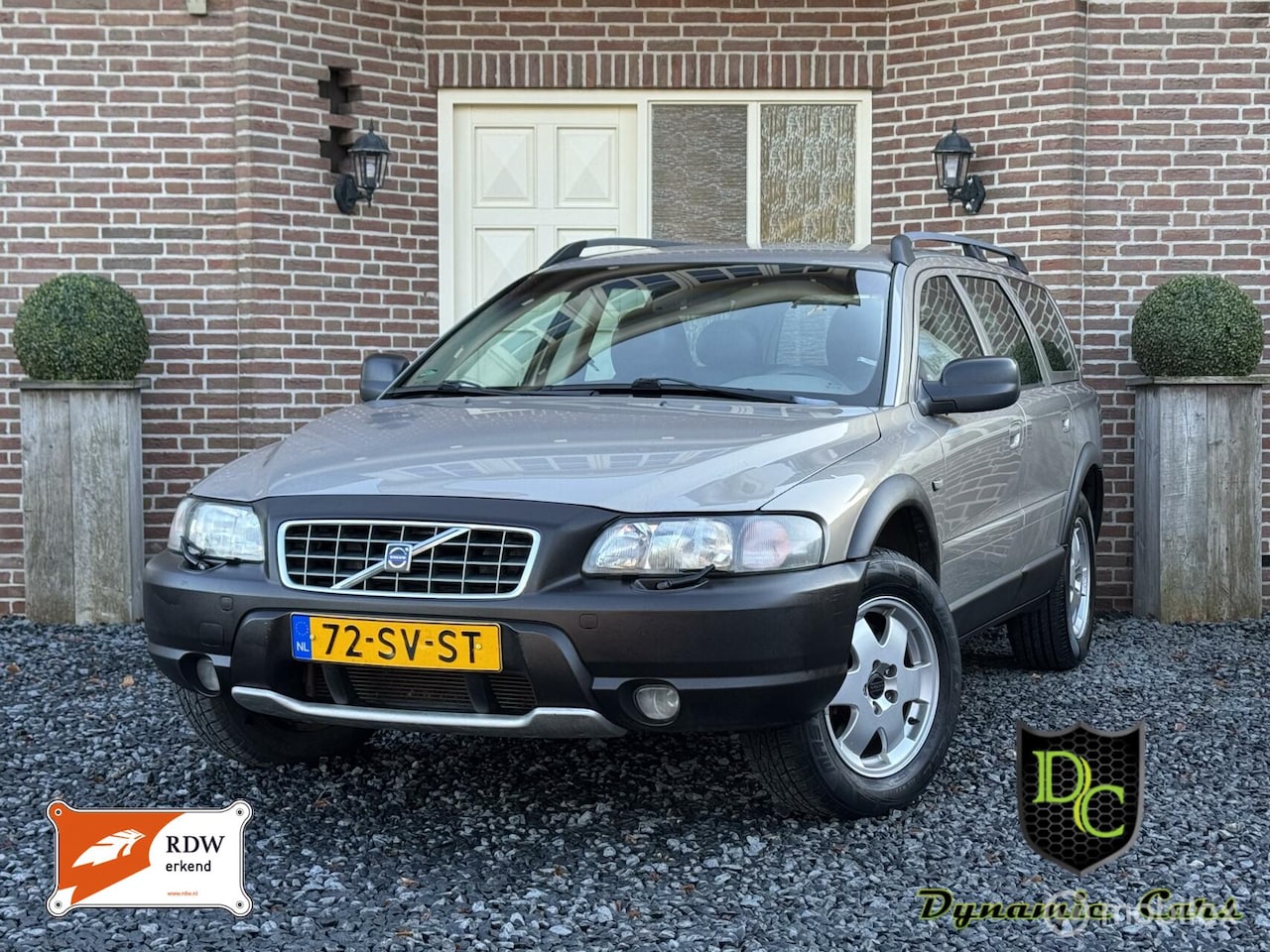 Volvo V70 - 2.4 T AWD *Leder*Navi*Stoelverw*Trekh*Nette auto - AutoWereld.nl