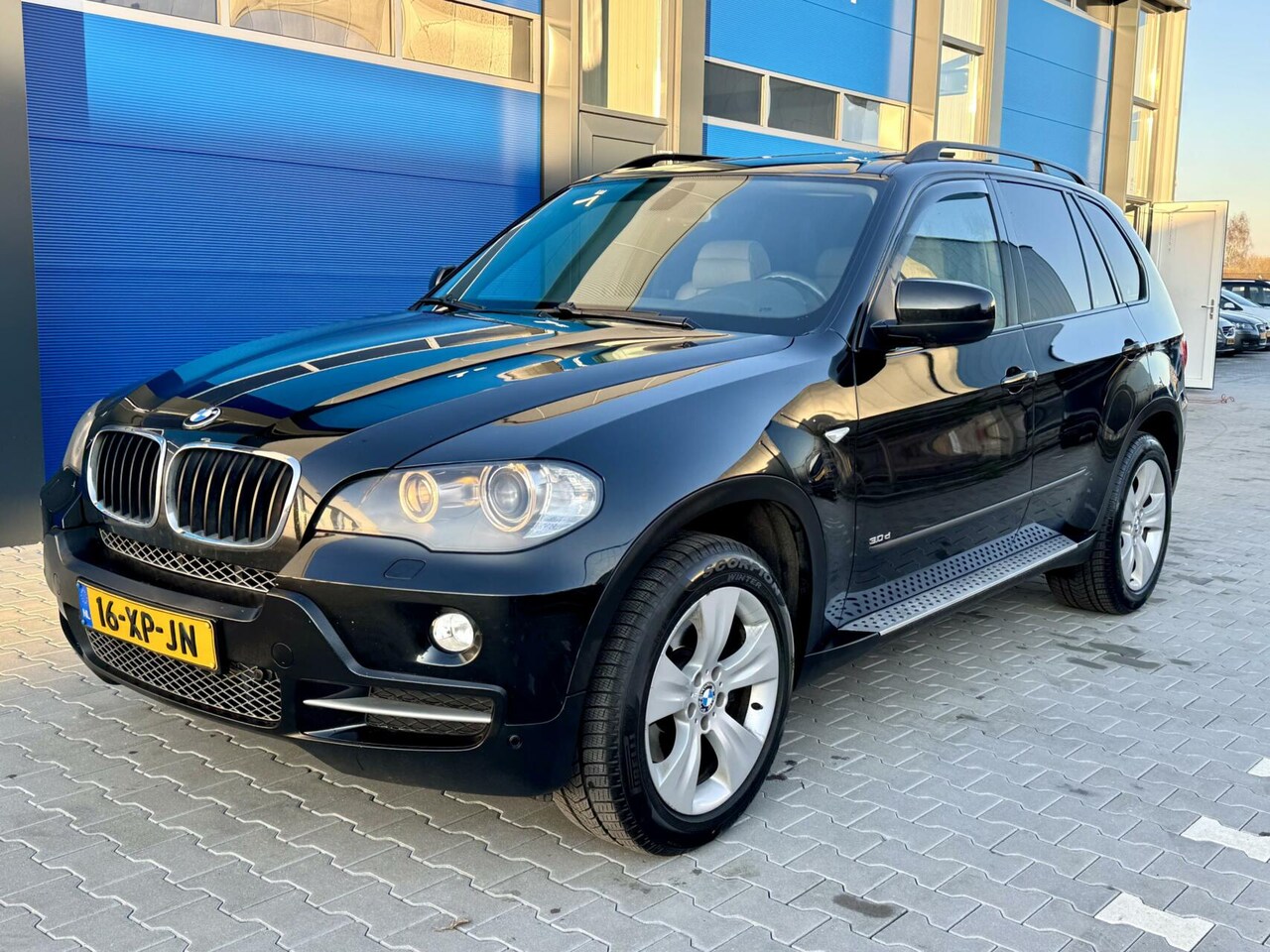 BMW X5 - xDrive30d | Panoramadak | Xenon | Navi | Origineel NL - AutoWereld.nl