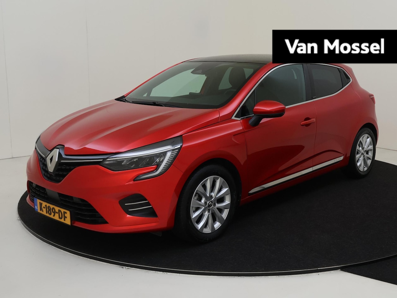 Renault Clio - 1.6 E-Tech Hybrid 140 Intens | Navi / Camera / Stoel verwm. / Trekhaak - AutoWereld.nl