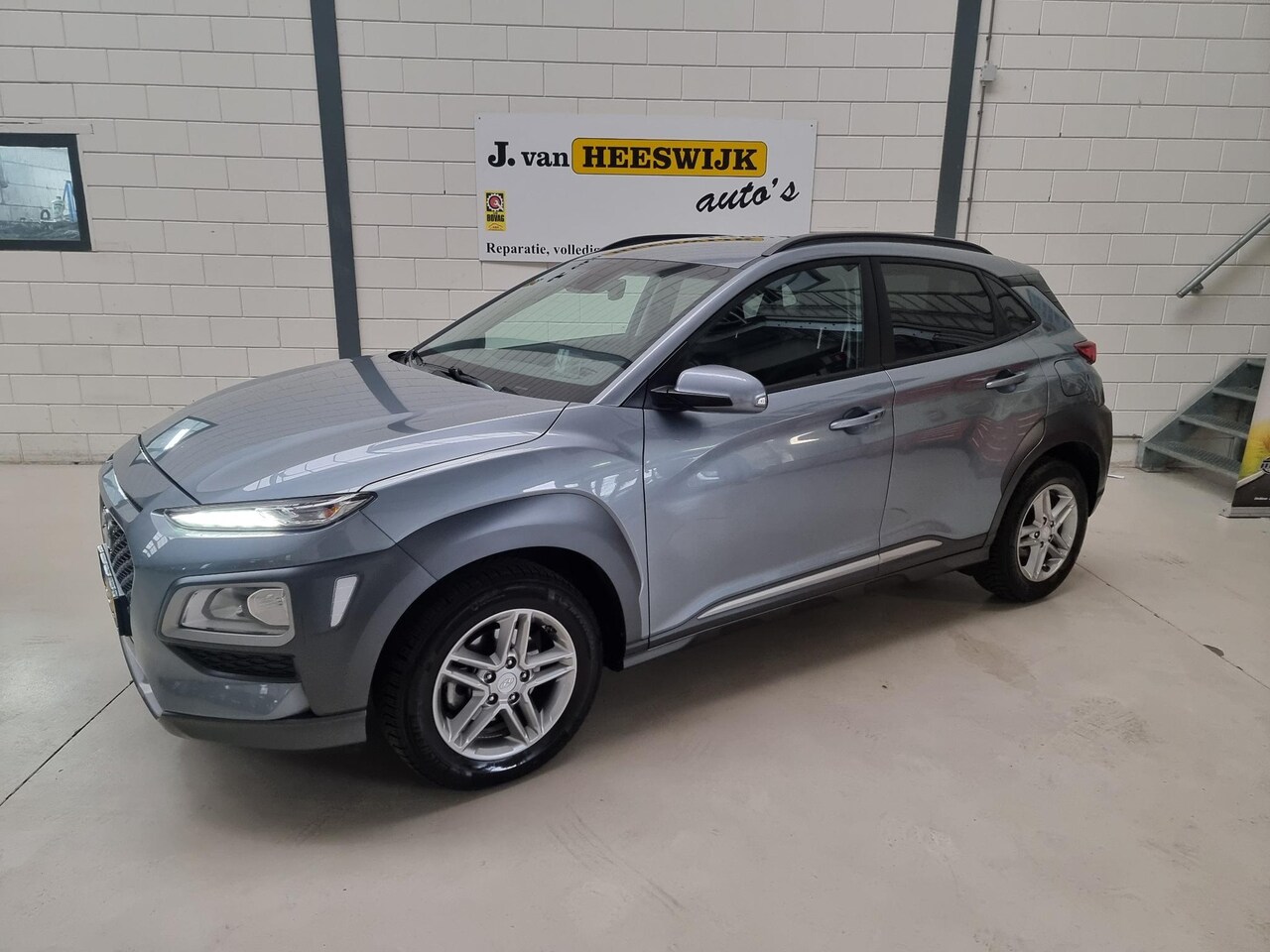 Hyundai Kona - 1.0 T-GDI Fashion Ecc | LMV | Navi | Keyless - AutoWereld.nl