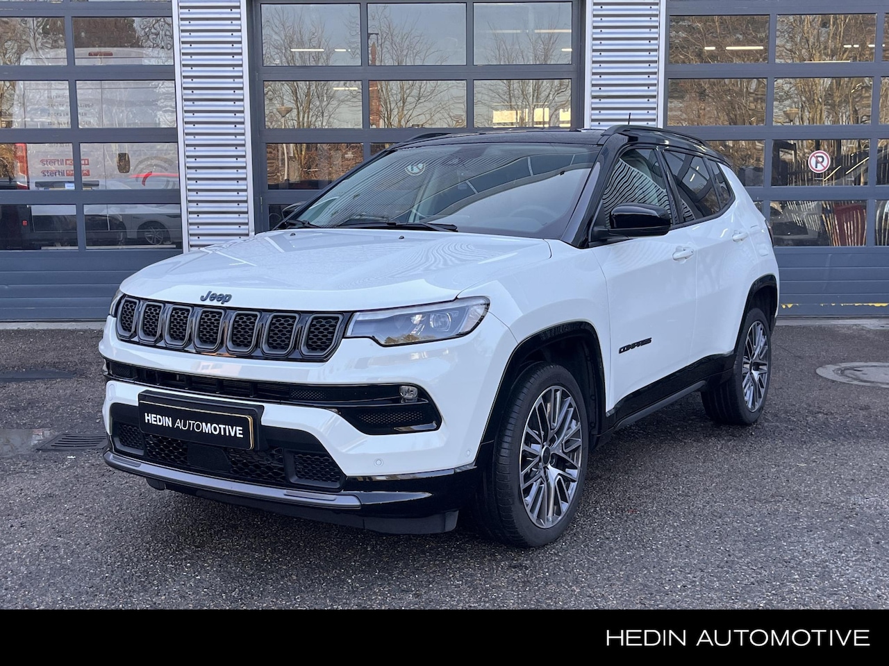 Jeep Compass - 4xe 240 Plug-in Hybrid Electric Summit | Leder | Camera | Demo-voordeel! | - AutoWereld.nl