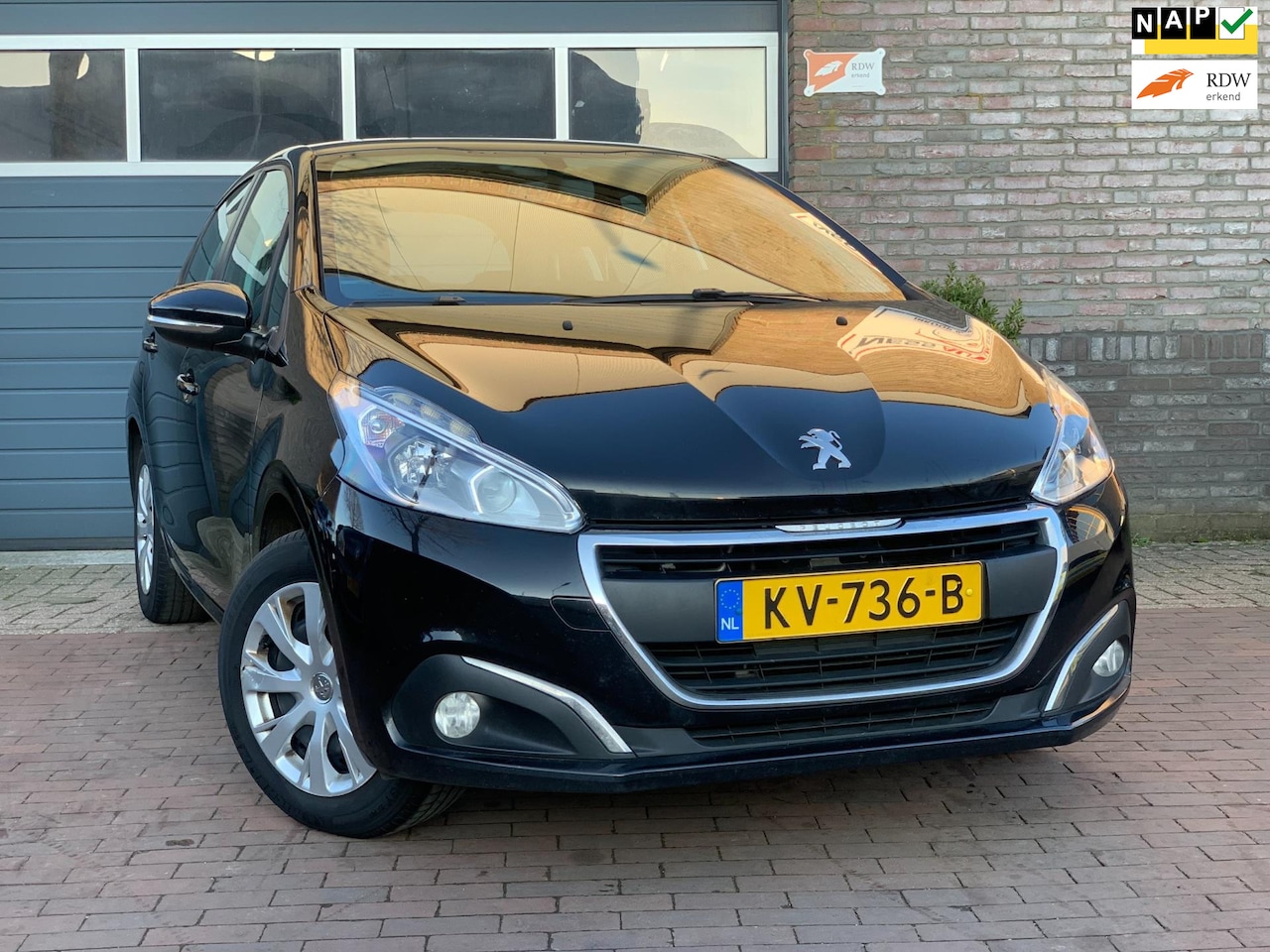 Peugeot 208 - 1.2 PureTech Blue Lion 5Drs|Airco - AutoWereld.nl