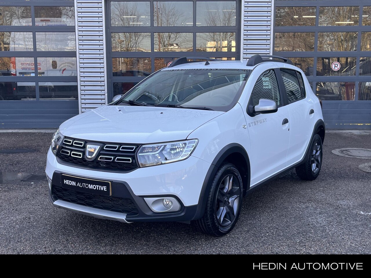 Dacia Sandero Stepway - 0.9 TCe SL | Automaat | Camera | Trekhaak | - AutoWereld.nl