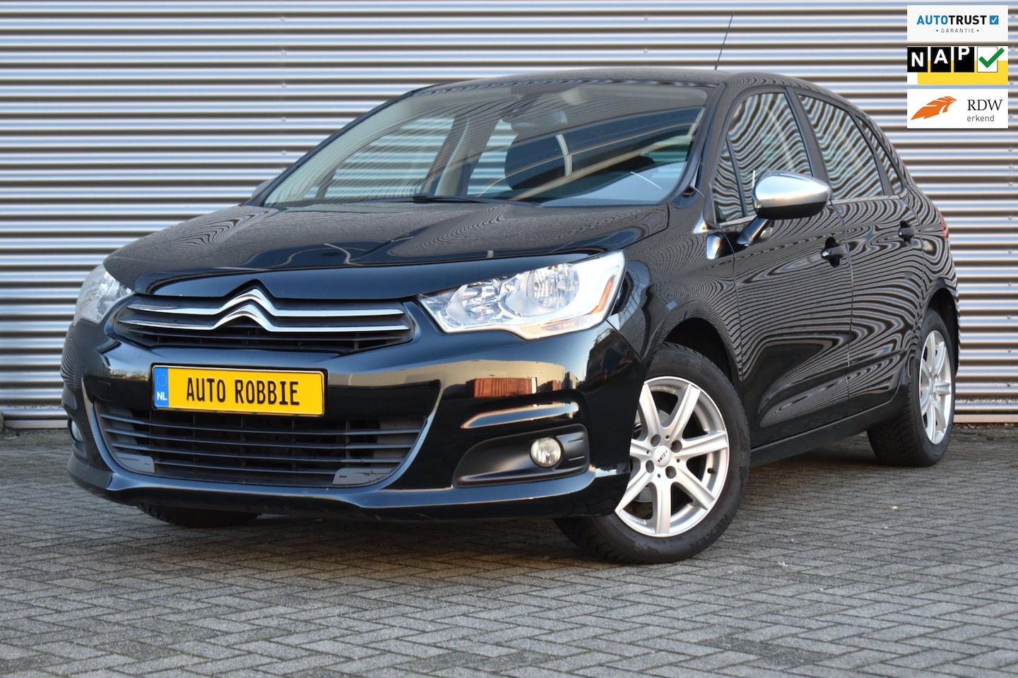 Citroën C4 - 1.4 VTi 95-PK, Airco, Ecc, Cruise, Lmv. - AutoWereld.nl