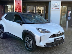 Toyota Yaris Cross - 1.5 HYBRID EXECUTIVE 130 NIEUW DIRECT LEVERBAAR DODEHOEK ELEK-KLEP HEAD-UP KEYLESS PARK-SE