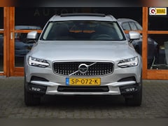 Volvo V90 Cross Country - D4 | Panorama dak | Luchtvering | Pilot-assist | 360° Camera | Standkachel | Rondom stoelv