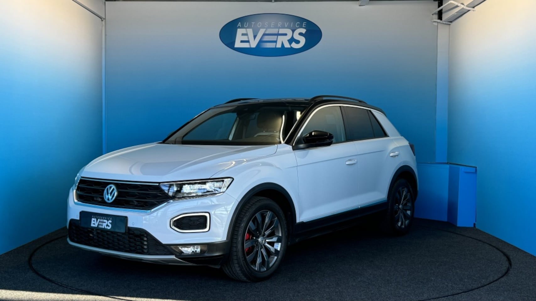 Volkswagen T-Roc - 2.0 TSI Sport 4Motion AUTM - AutoWereld.nl