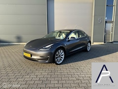 Tesla Model 3 - Long Range AWD 75kWh 19Inch Wit leer AUTOPILOT