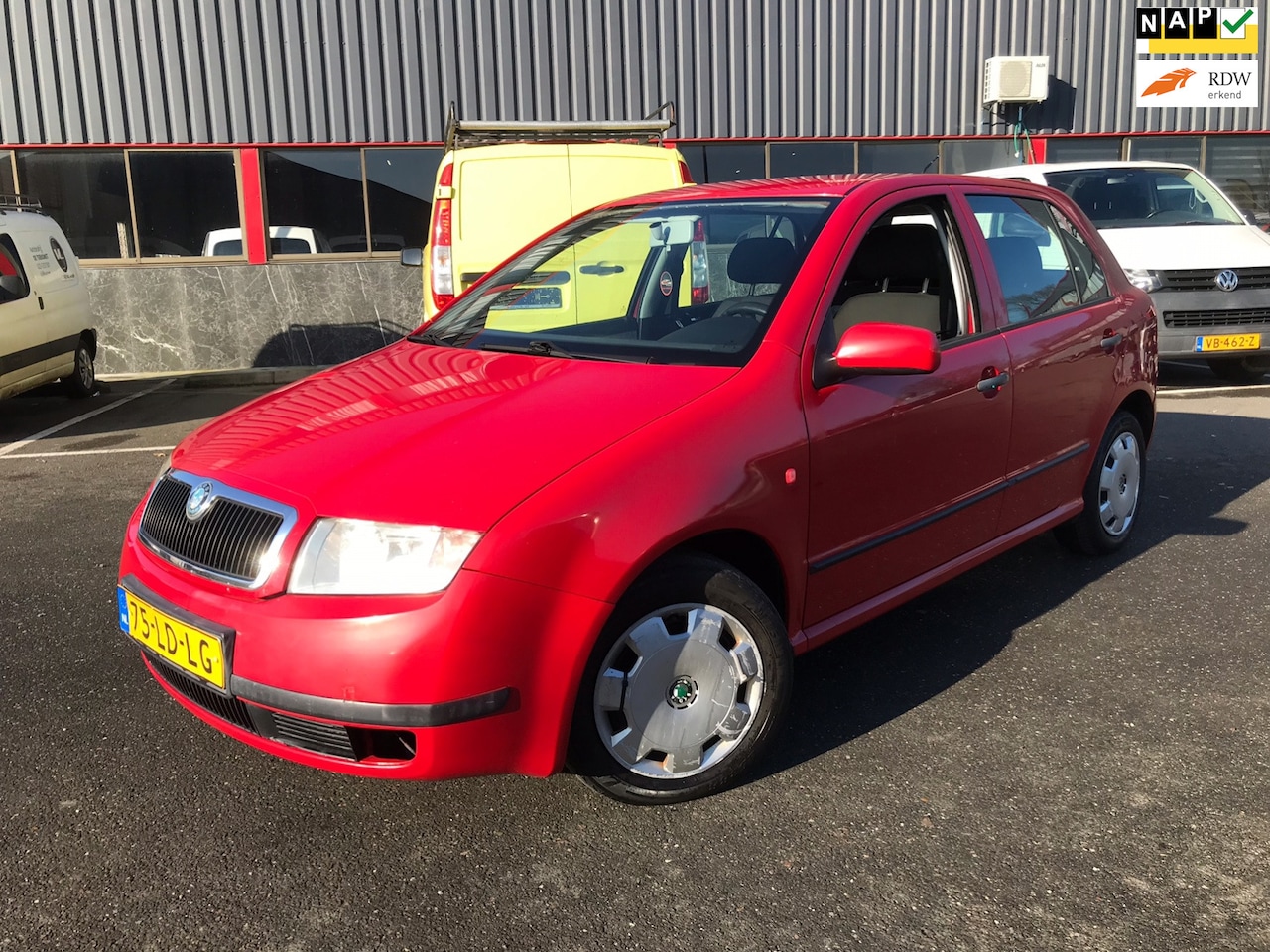 Skoda Fabia - 1.4-16V Comfort / AUTOMAAT / NAP / - AutoWereld.nl