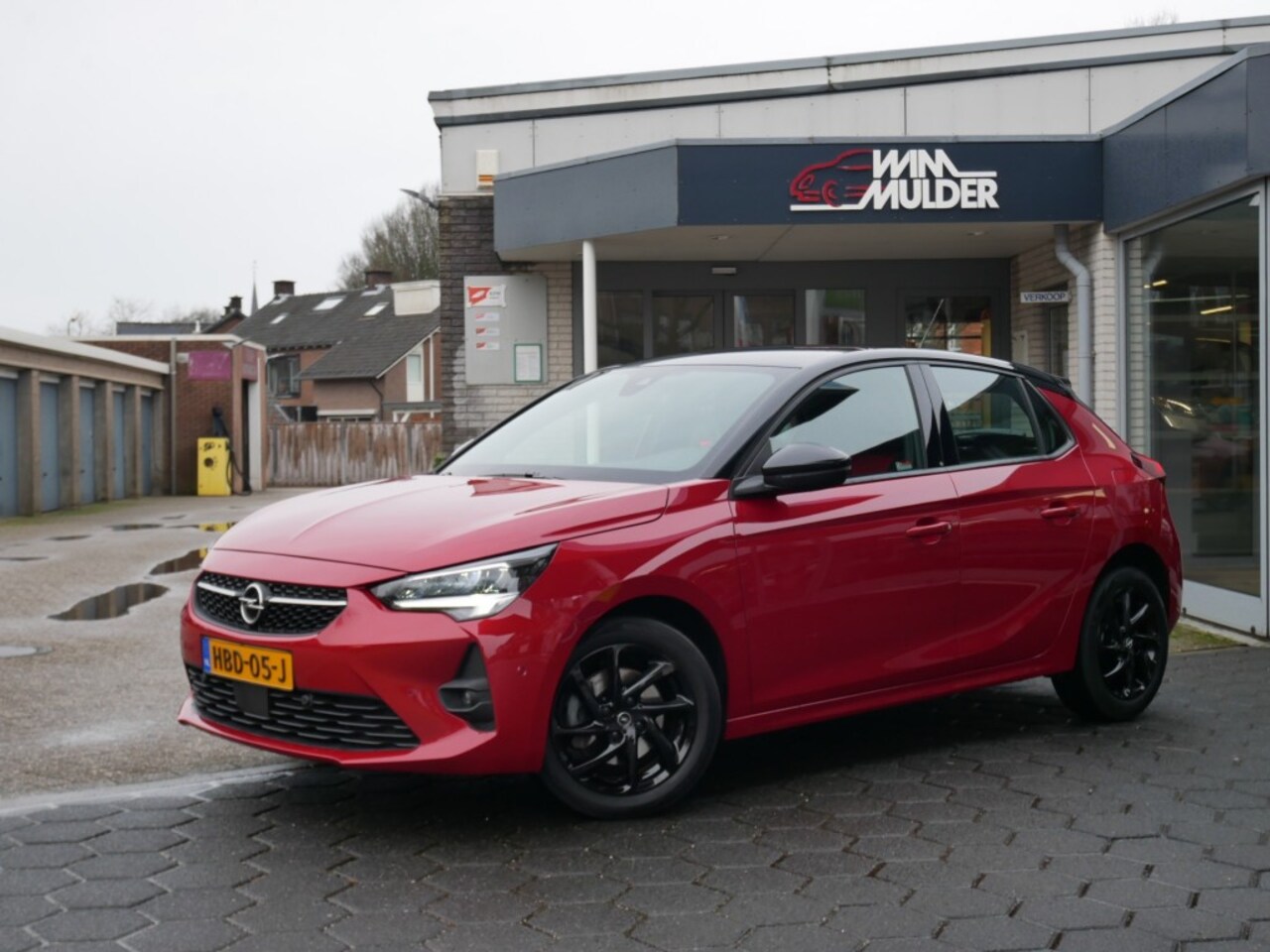 Opel Corsa - 1.2 GS LINE   **Clima//Carplay//Lm ** - AutoWereld.nl