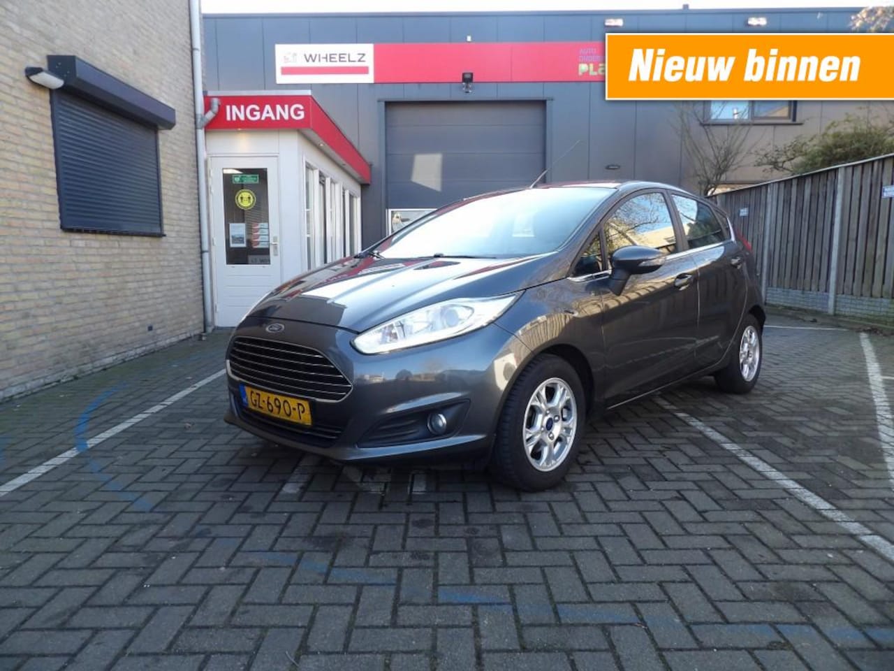 Ford Fiesta - 1.5 TDCI - ecc - navigatie - cruise - nette staat - AutoWereld.nl