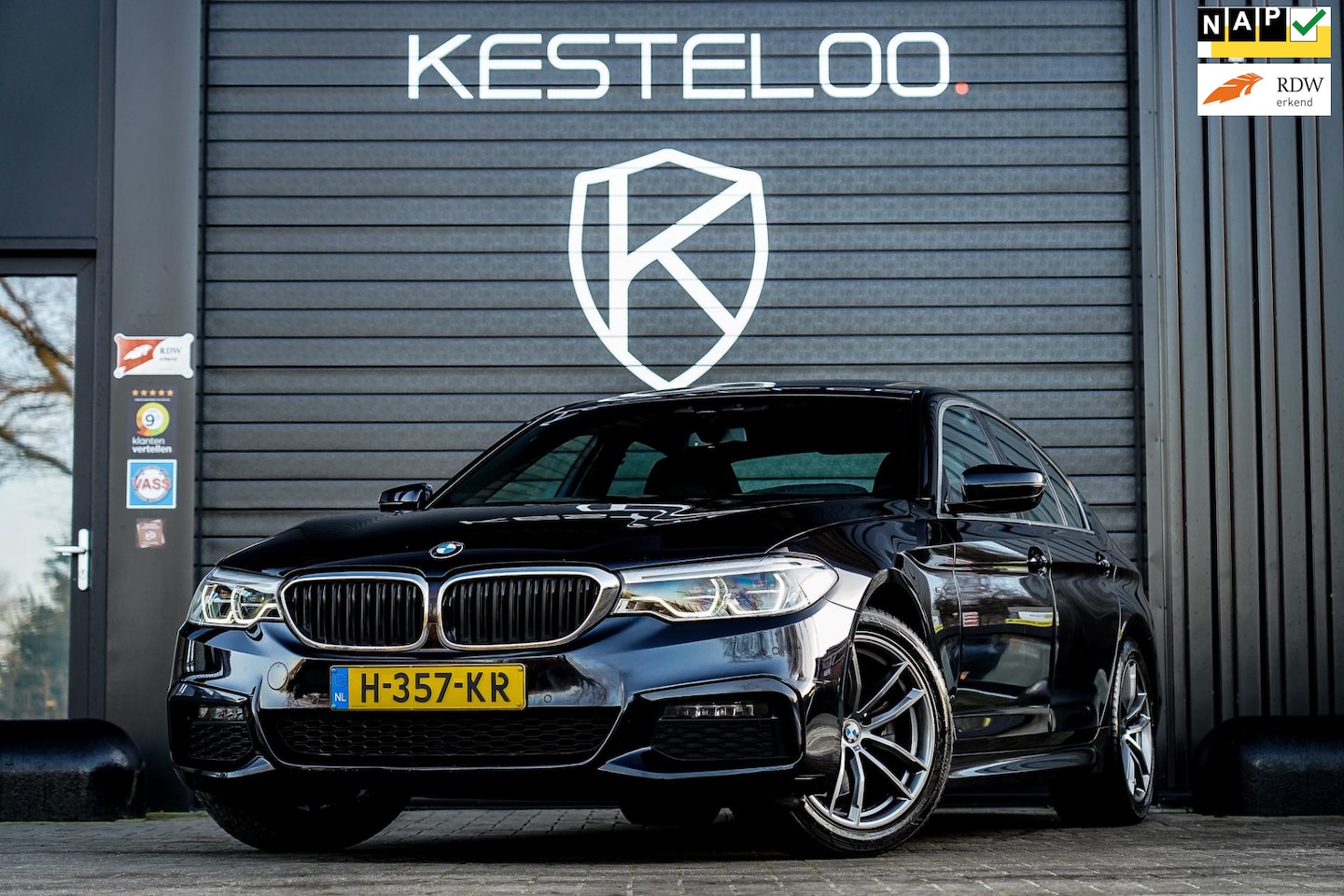 BMW XM - 5-serie 520i 3xM-SPORT Edition TREKHAAK/PANO/CAMERA/LEER/FULL - AutoWereld.nl