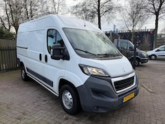 Peugeot Boxer - 330 2.2 HDI L2H2 XR Airco Camera 3Pers 6990 NETTO