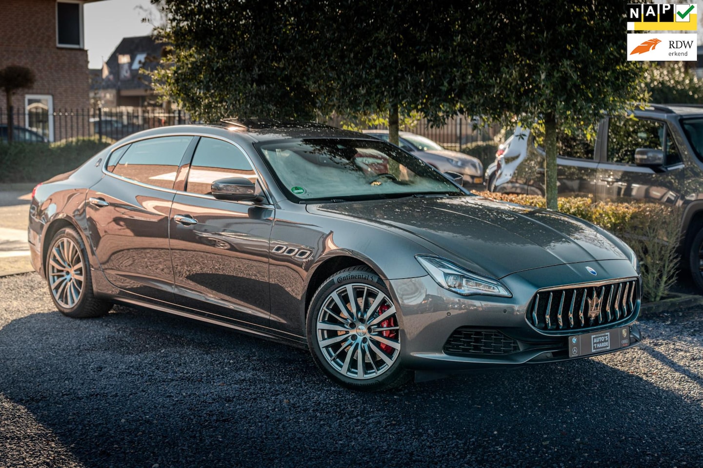 Maserati Quattroporte - 3.0 V6 TwinTurbo S 430 PK Schuifdak Harman Kardon Keyless LED Camera 19'' - AutoWereld.nl