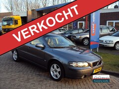 Volvo S60 - 2.4 140PK