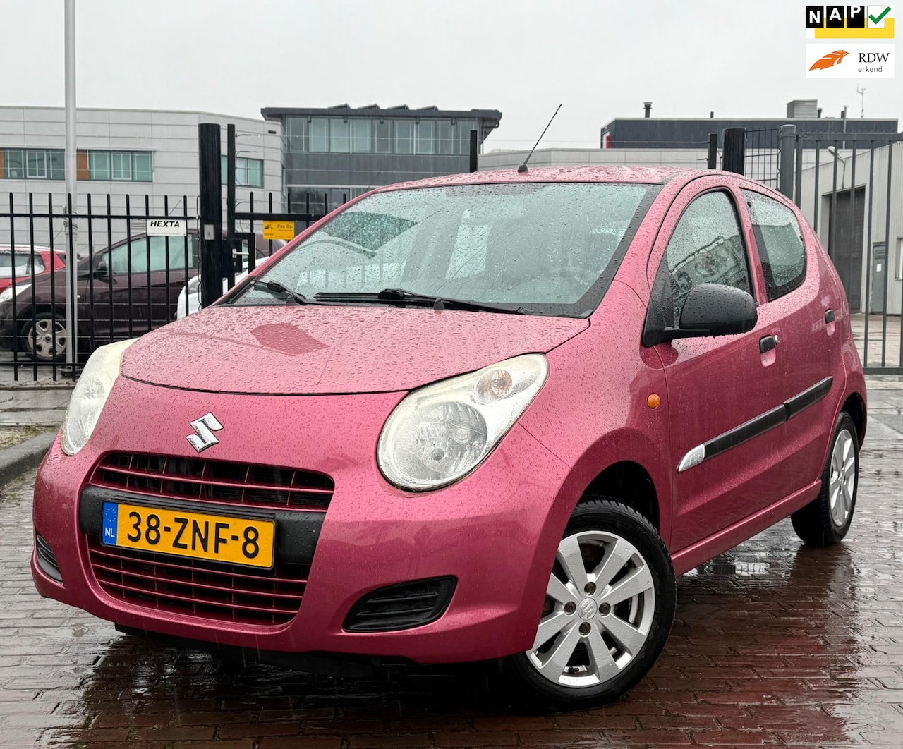 Suzuki Alto - 1.0 Comfort VVT 2e Eigenaar,Airco,N.A.P,Dealer Onderhouden,Apk tot 07-2025 - AutoWereld.nl