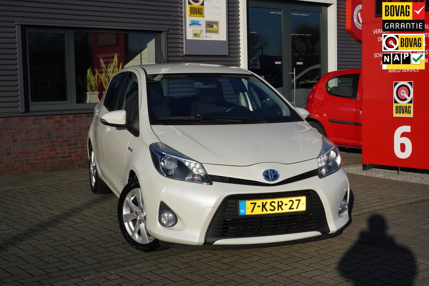 Toyota Yaris - 1.5 Full Hybrid Aspiration 1.5 Full Hybrid Aspiration - AutoWereld.nl