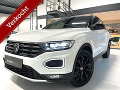 Volkswagen T-Roc - 1.5 TSI Sport DSG 150 PK Black Style/ 18''LMV/ Navi/ Full LED