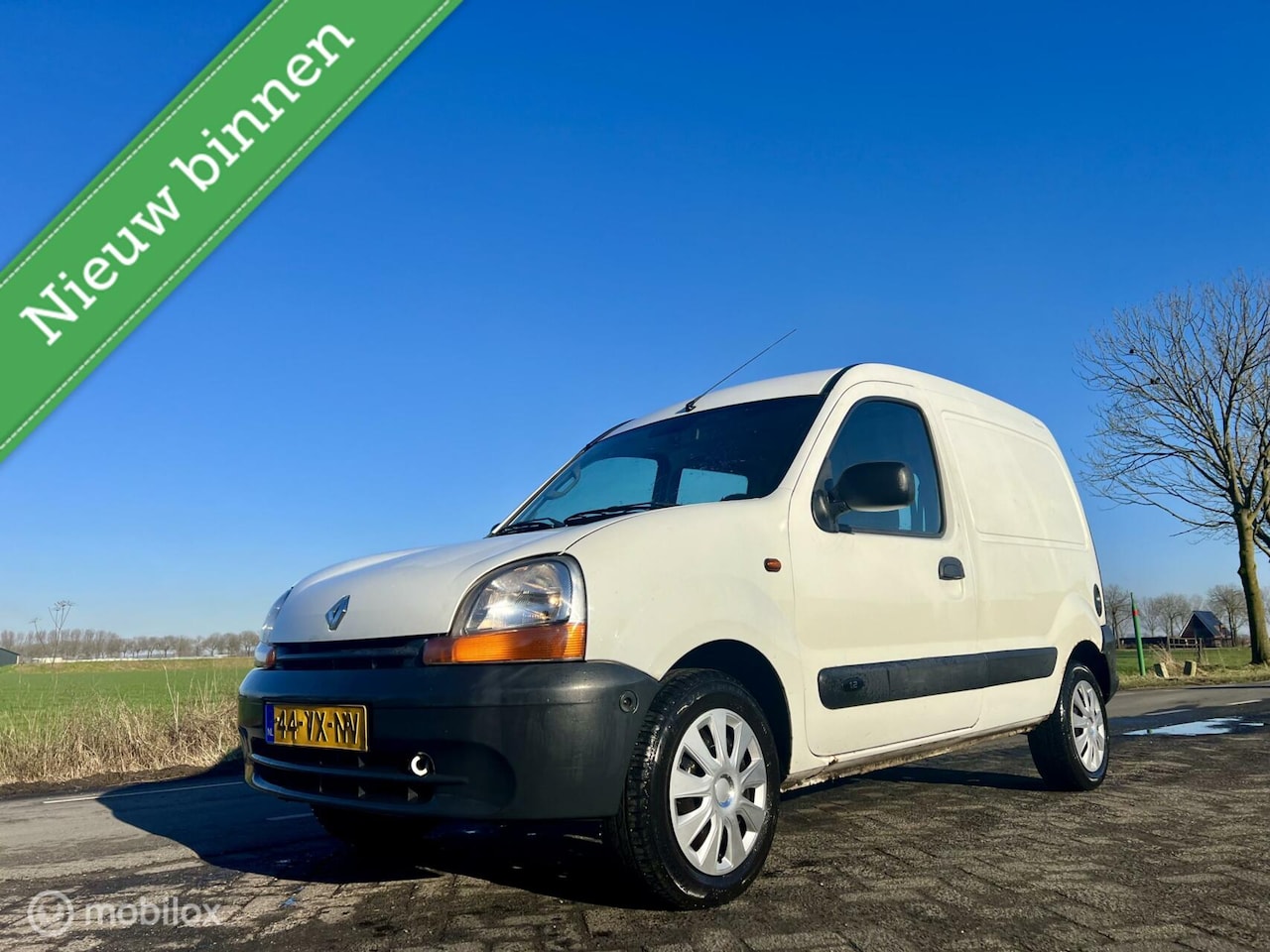 Renault Kangoo Express - 1.2 Grand Confort 1.2 Grand Confort, Benzine, APK 2026 - AutoWereld.nl