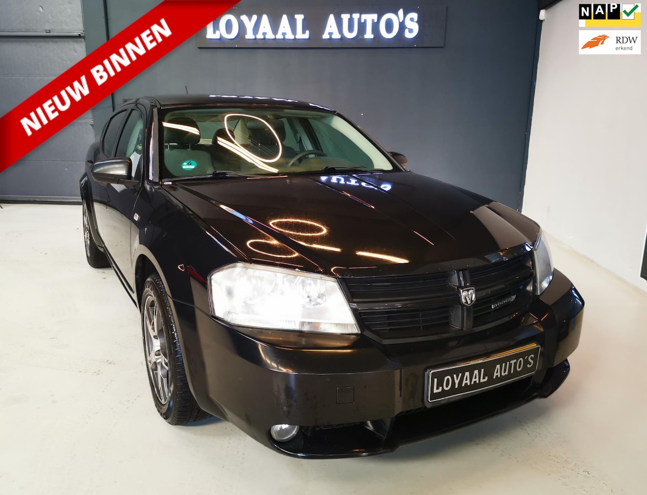 Dodge Avenger - 2.0 SE Business Edition | AIRCO | PDC | ELEK.RAMEN | NAP | APK. - AutoWereld.nl