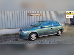 Opel Astra - 1.6-16V GL automaat 174dkm nieuwe apk