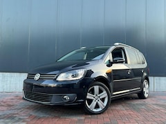 Volkswagen Touran - 2.0 TDI Highline * Aut * Pano * Cruise * Trekhaak * Led