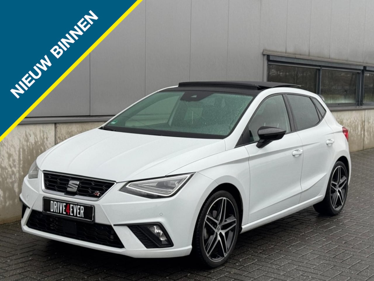 Seat Ibiza - 1.5 TSI FR Bns Int.+ FULL PANO NAVI CR CONTROL CAMERA SFEER - AutoWereld.nl