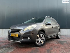 Peugeot 2008 - 1.2 PureTech Style * Navi * Cruise * Airco * Trekhaak * Pano * Dealer Onderhouden