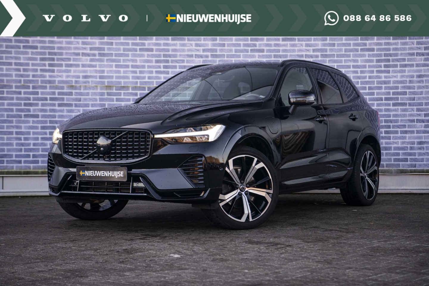 Volvo XC60 - 2.0 T8 Plug-in hybrid AWD R-Design | Power Seats | Adaptieve Cruise Control | 360 Camera | - AutoWereld.nl