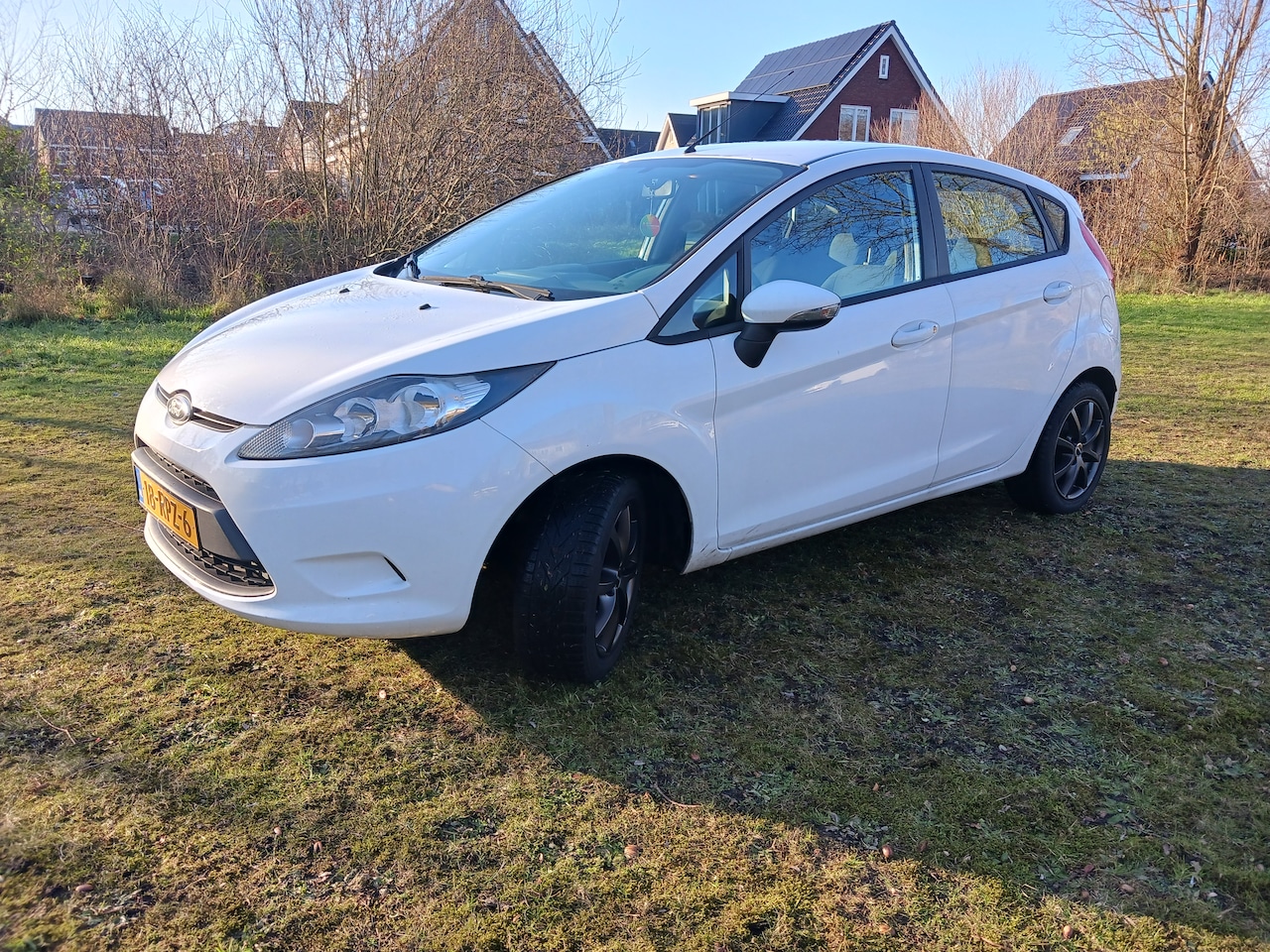 Ford Fiesta - 1.25 Limited - AutoWereld.nl