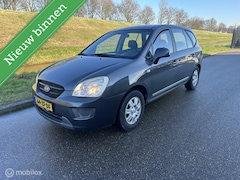 Kia Carens - 2.0 CVVT X-tra 7p