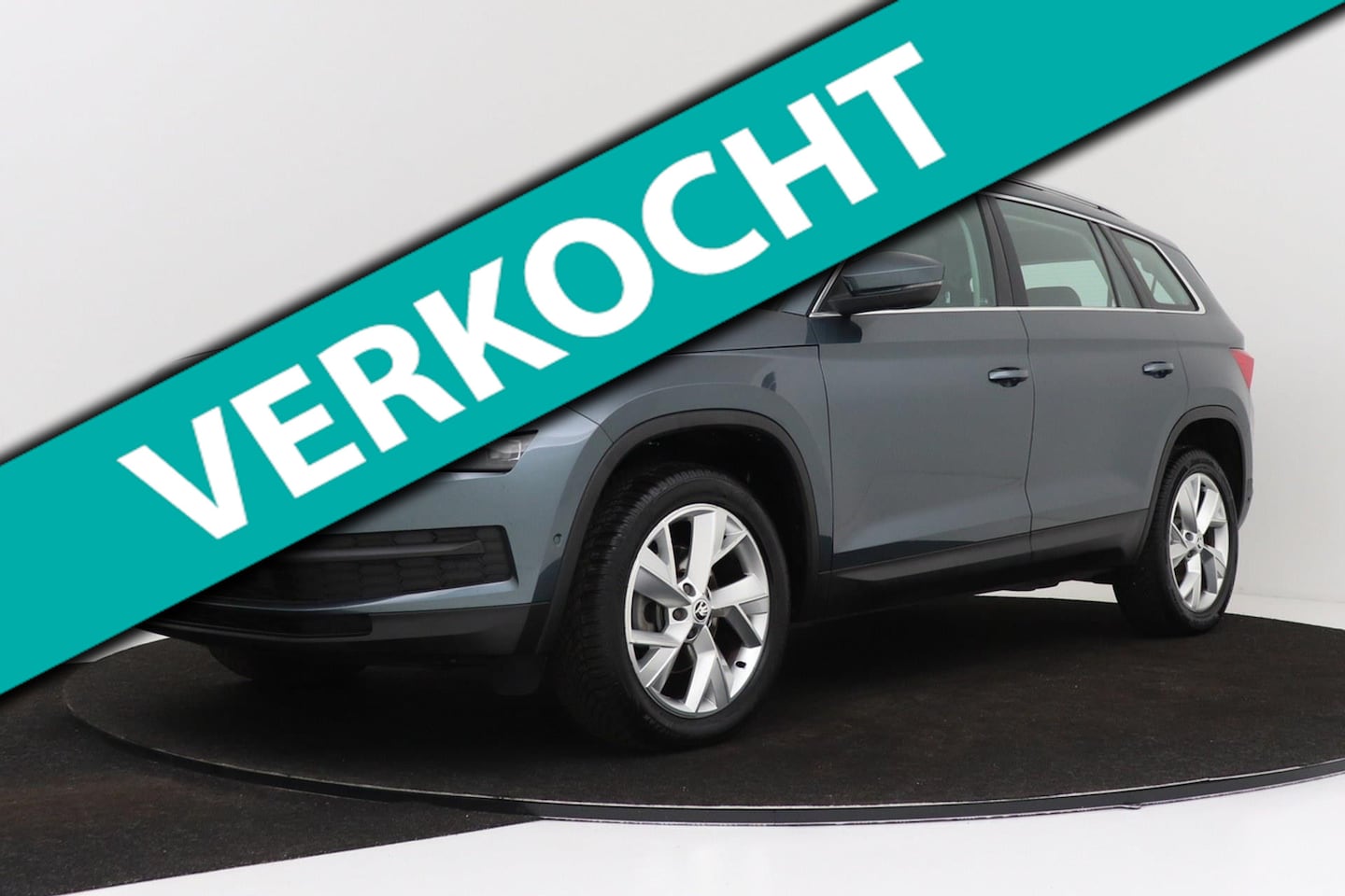 Skoda Kodiaq - 1.5 TSI Style Business 7p. | Uitklap Trekhaak | Panoramadak | Adap. Cruise | Canton Geluid - AutoWereld.nl