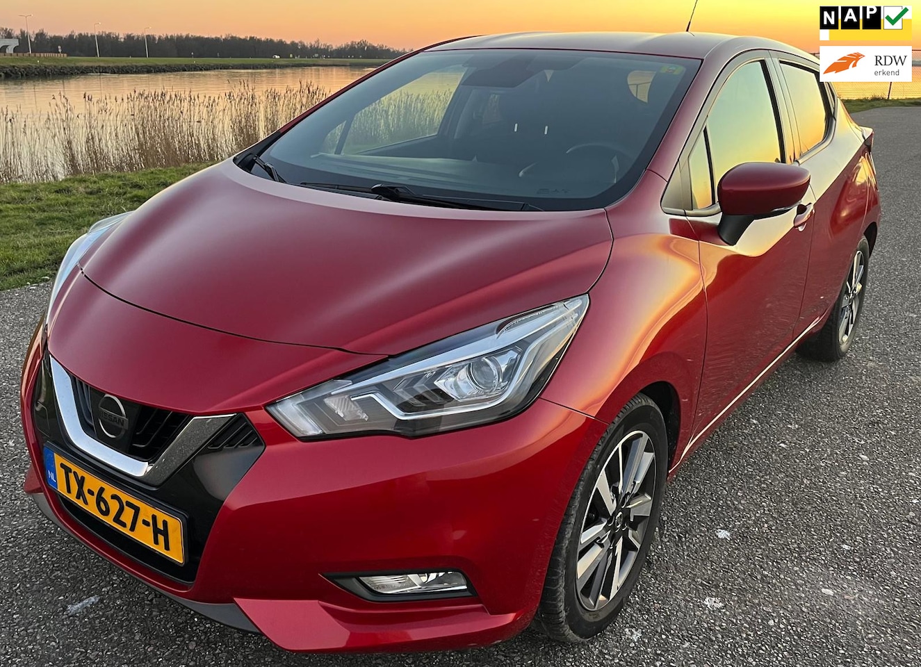 Nissan Micra - 0.9 IG-T N-Connecta* NAP* APK* Achtruitrijcamera* Airco*5Deurs*Parkeren sensoren*Nav* Crui - AutoWereld.nl