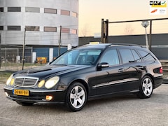 Mercedes-Benz E-klasse Combi - 220 CDI Avantgarde/AUT/NAVI/CRUISE/AIRCO/