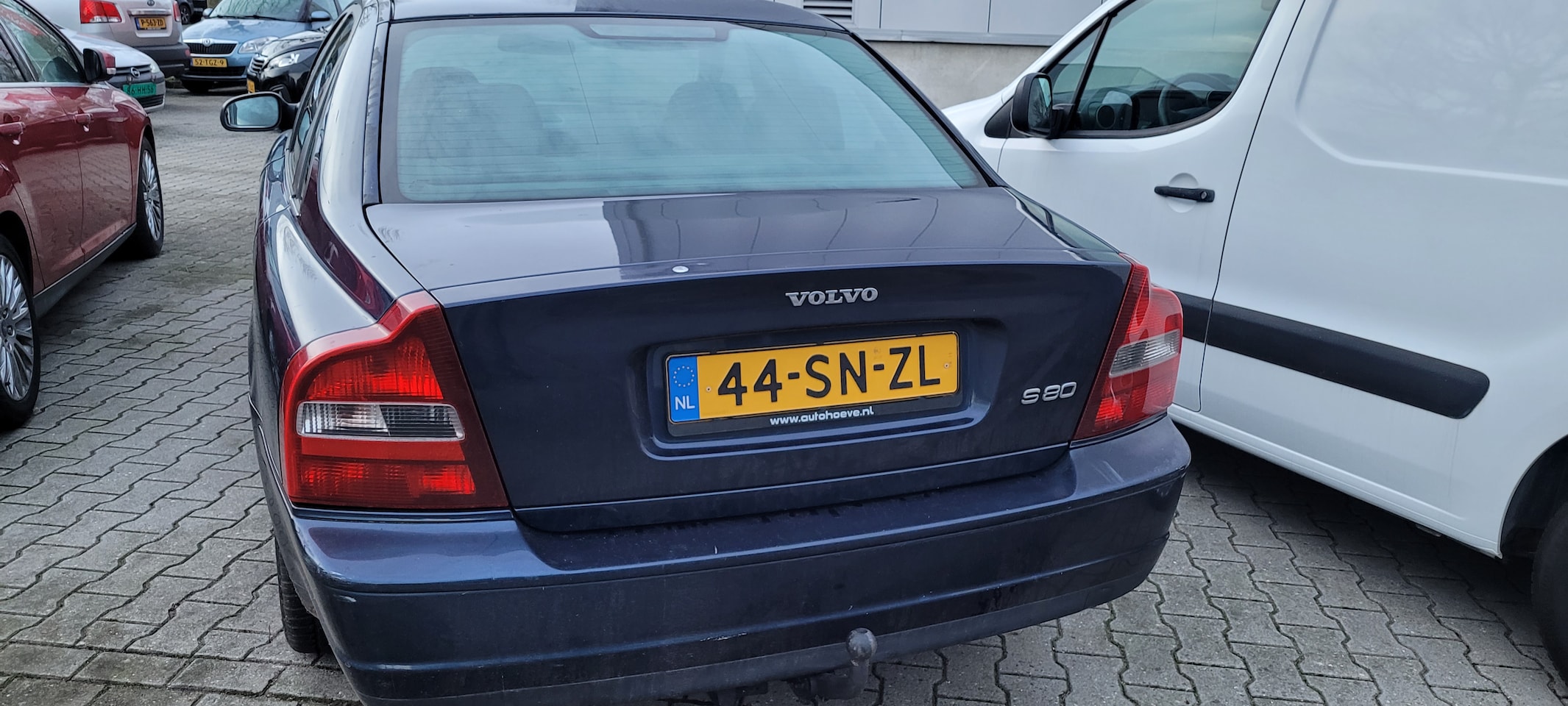 Volvo S80 - 2.4 Exclusive 2.4 Exclusiv-apk-dec-2025-leer met werk-inruil mog - AutoWereld.nl