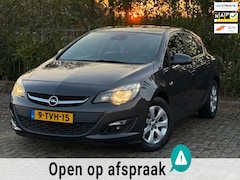 Opel Astra - 1.4 Business+ / NAP