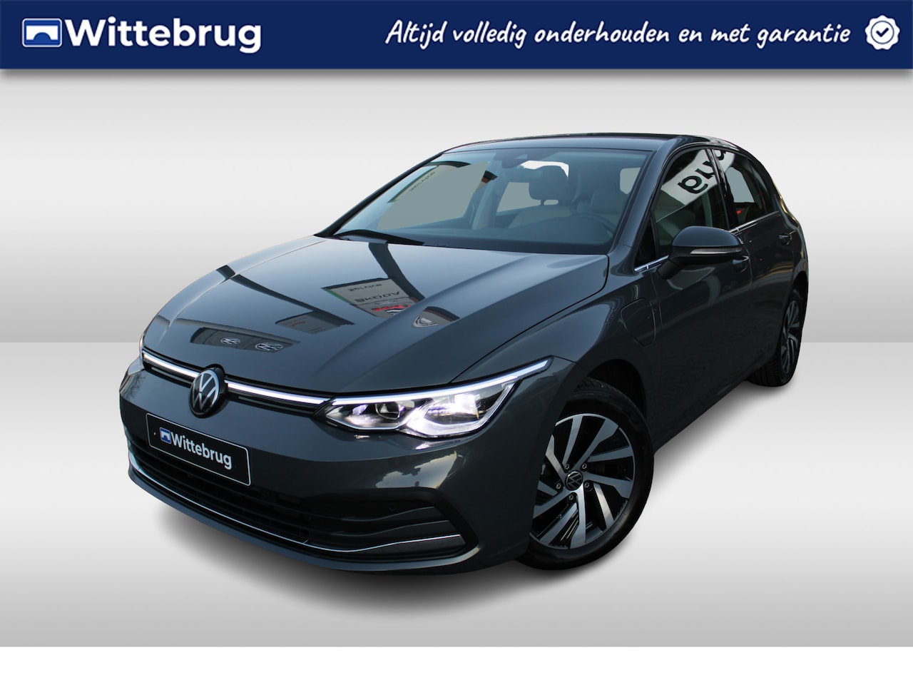 Volkswagen Golf - 1.4 eHybrid 204pk Style DSG Automaat Navigatie / LED / APP Connect / Camera / Parkeersenso - AutoWereld.nl