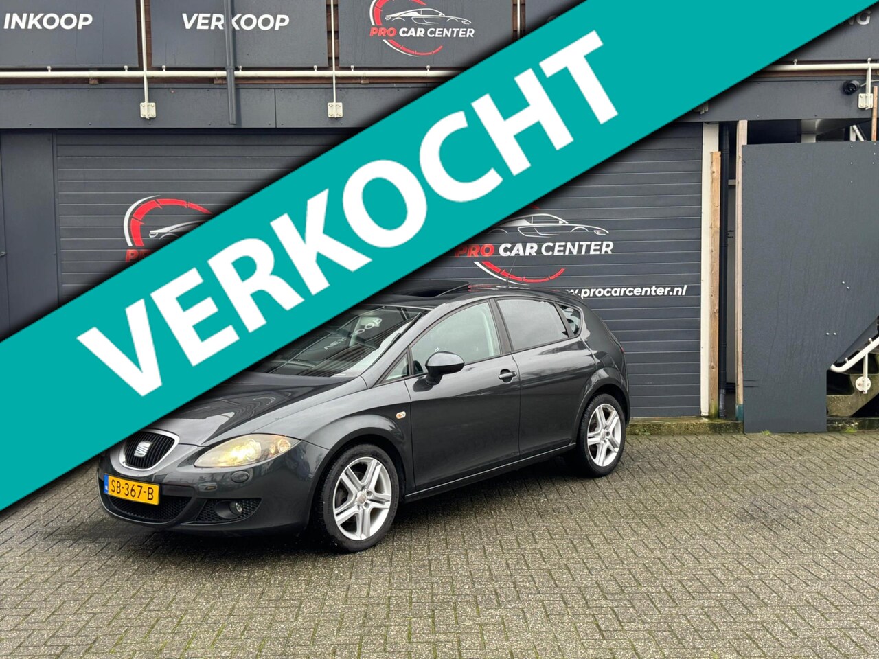 Seat Leon - 1.4 TSI FR OPENDAK|CLIMATE|CRUISE|PDC|STOEL.VER|XENON|EL.RAMEN|LMV|APK - AutoWereld.nl