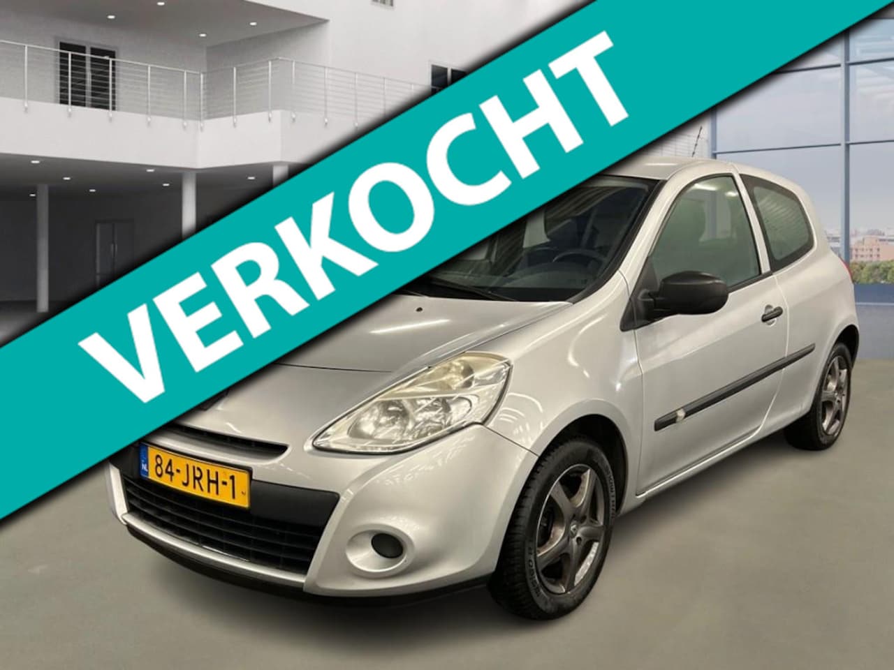 Renault Clio - 1.2 TCe Special Line/APK TOT 05-10-2025 - AutoWereld.nl